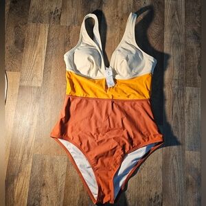 CUPSHE One Piece SWIMSUIT- Orange And Cream